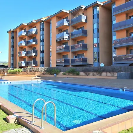 Al19 Familias, Playa Fenals Apartment